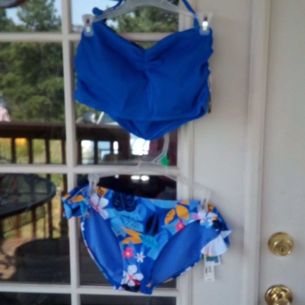 Blue bikini top and bottom
